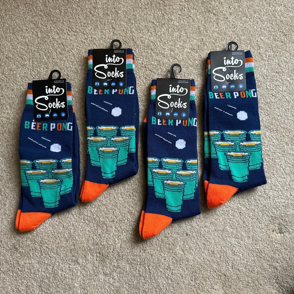 Into Socks Beer Pong mens casual socks Ireland Irish frat office st Patricks day